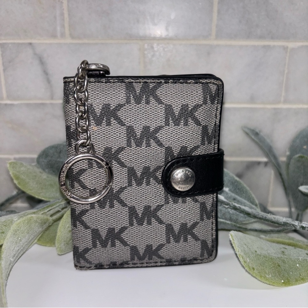 Michael Kors Black and Gray Wallet